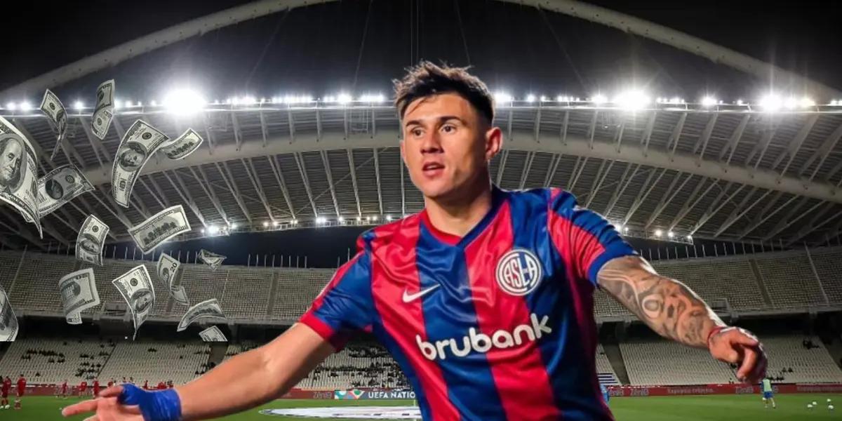 Adam Bareiro con la camiseta de San Lorenzo