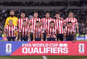 El arquero argentino cambió su camiseta con uno de la selección paraguaya.