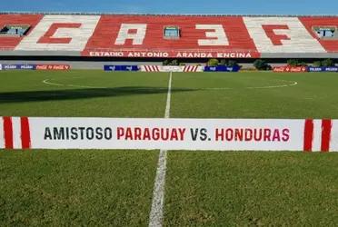 La Selección Nacional de Paraguay se prepara para el inicio de las eliminatorias.