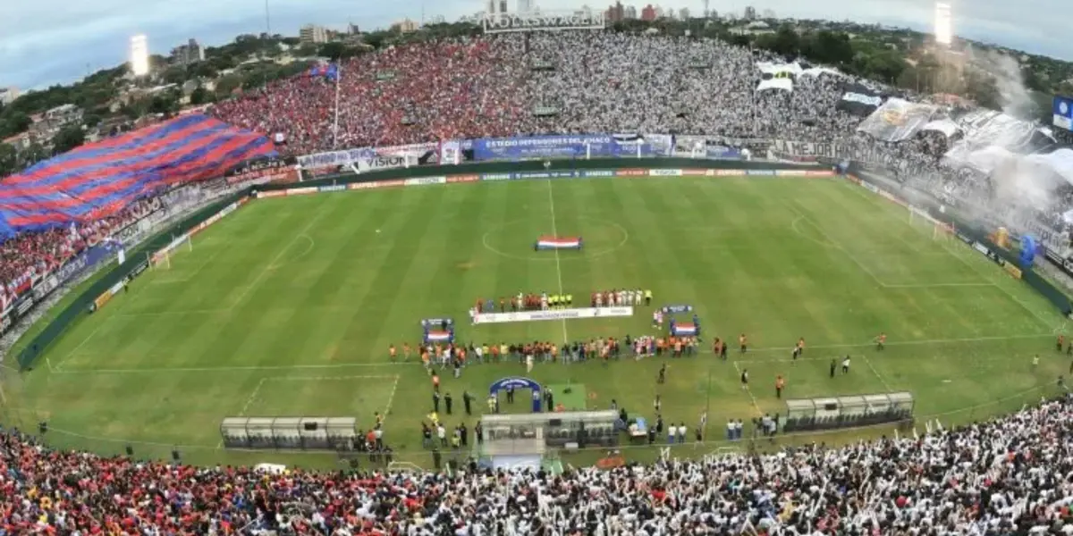 Se empieza a jugar el partido más picante del fútbol paraguayo