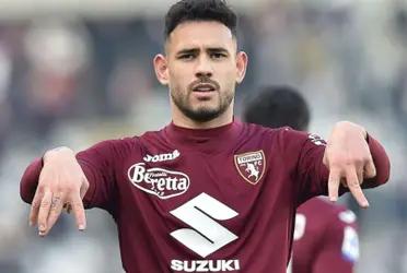 Tonny Sanabria renovó con el Torino.