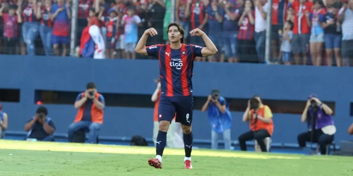 Cerro Porteño tuvo en sus filas al internacional boliviano Marcelo Moreno con poco éxito.