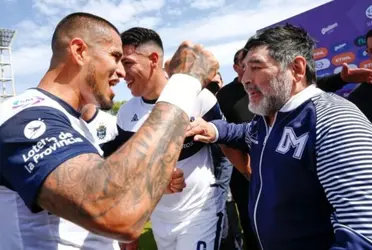 Dirigido por Diego Maradona, el mediocampista contó el porqué no arribó a Para Uno.