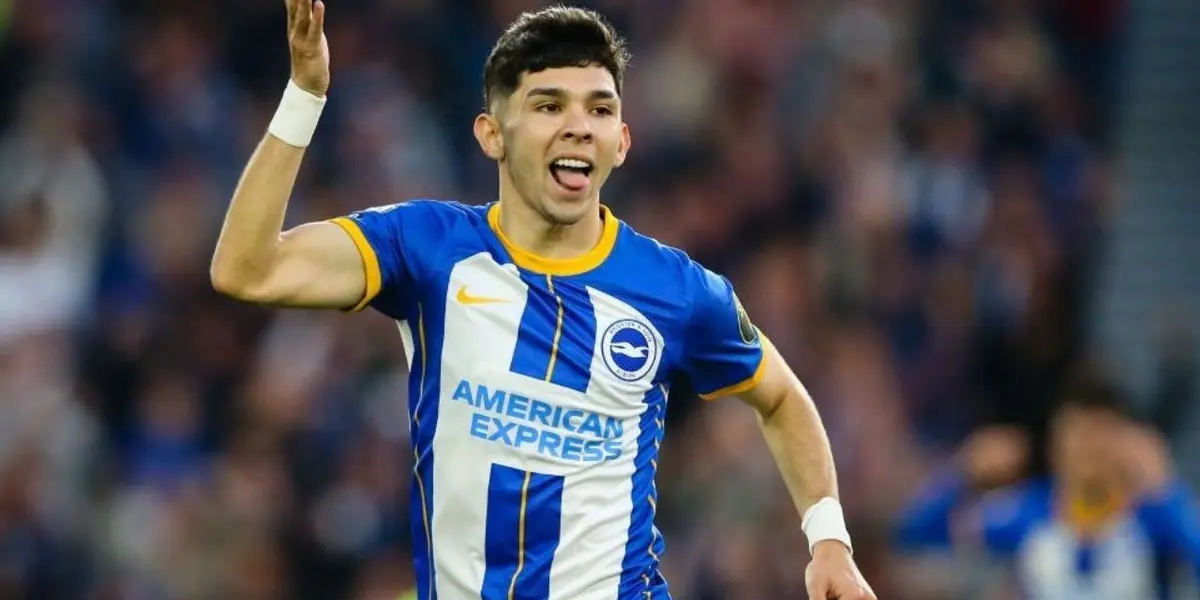 Julio Enciso es el hombre del momento en la Premier League con sus buenas actuaciones con el Brighton y sus golazos espectaculares contra los grandes.