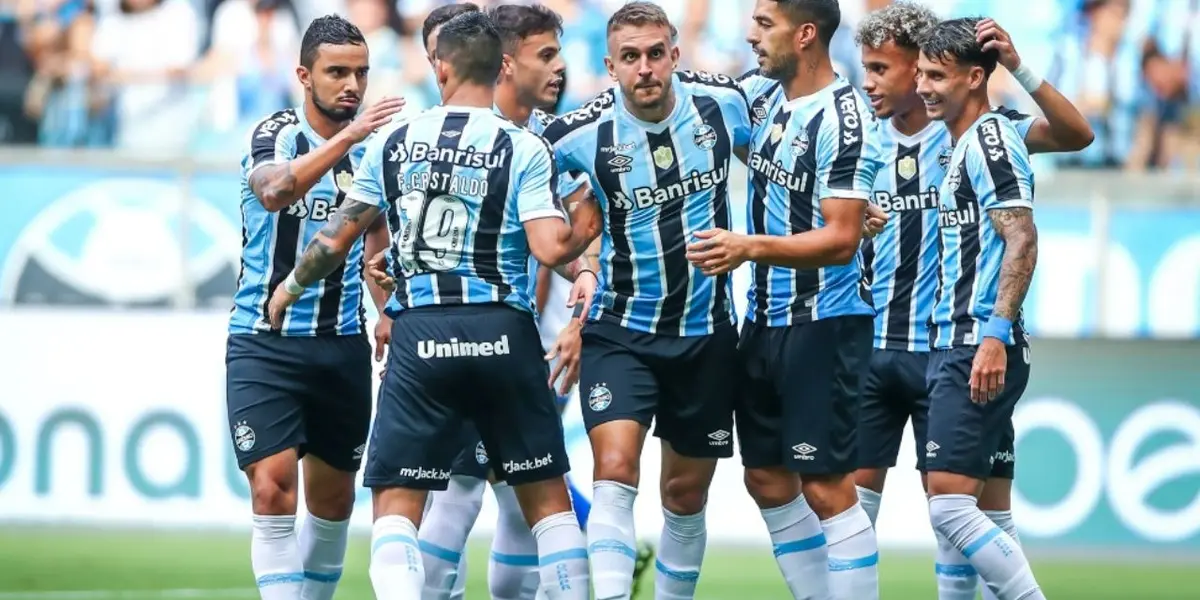 Un atacante del Gremio podría ser considerado para la Albirroja muy pronto.