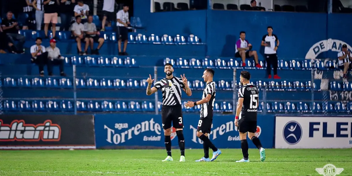 Una vez más, el equipo de Daniel Garnero goleó en el torneo paraguayo y va por el bi.