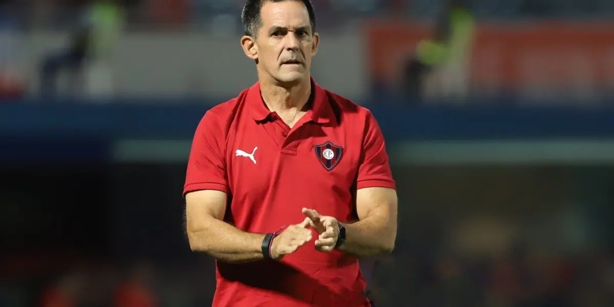 Víctor Bernay consiguió dos triunfos en dos partidos como entrenador internino.